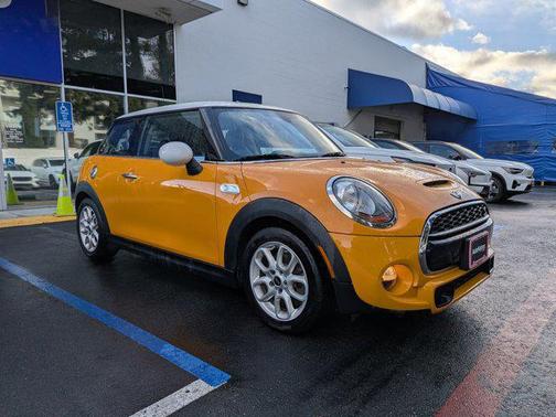 2015 MINI Hardtop Cooper S