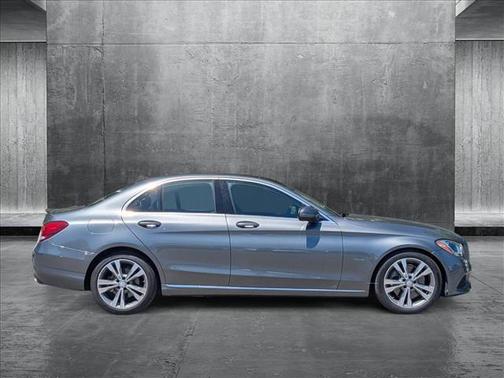 2017 Mercedes-Benz C-Class Luxury