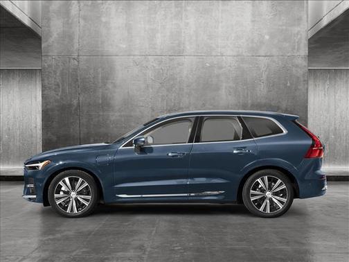 2025 Volvo XC60 Plug-In Hybrid T8 Ultra