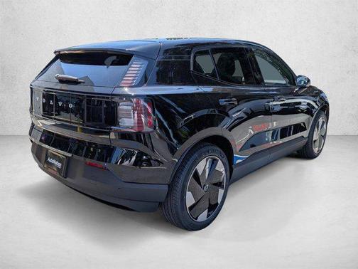 Onyx Black Metallic 2026 Volvo EX30 Plus, Single Motor, Fuly electric