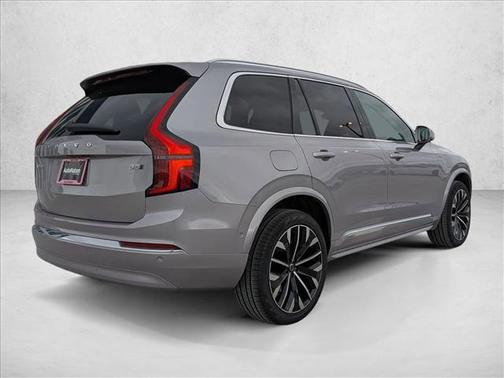 2026 Volvo XC90 B5 Plus 7-Seater