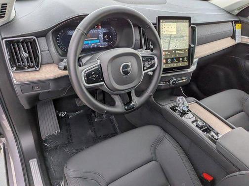 Aurora Silver 2026 Volvo XC90 B5 Plus 7-Seater
