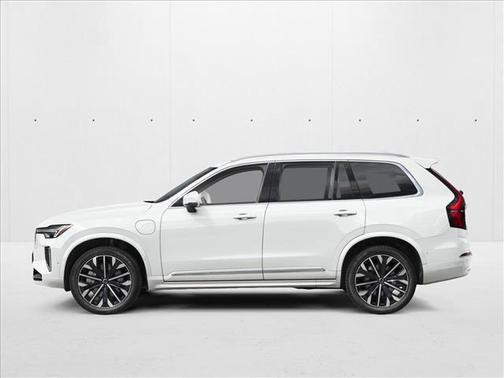 2026 Volvo XC90 Plug-In Hybrid T8 Plus 7-Seater