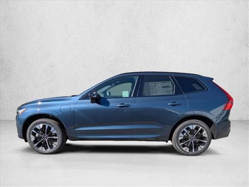 2026 Volvo XC60 Plug-In Hybrid T8 Plus