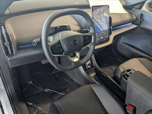 2025 Volvo EX30 Twin Motor Plus