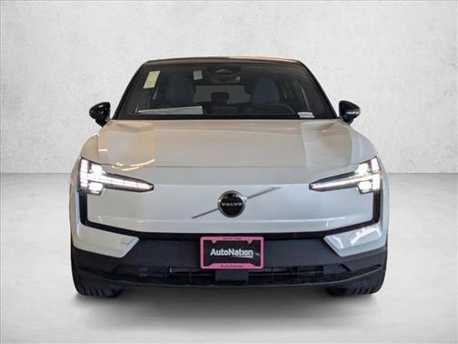 2025 Volvo EX30 Twin Motor Plus