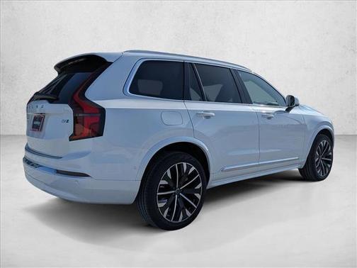 2026 Volvo XC90 B6 Plus 7-Seater