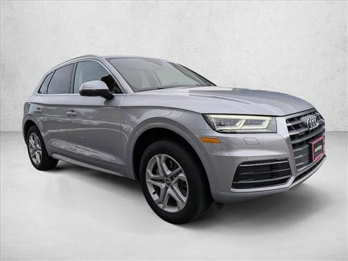 2018 Audi Q5 2.0T Premium Plus