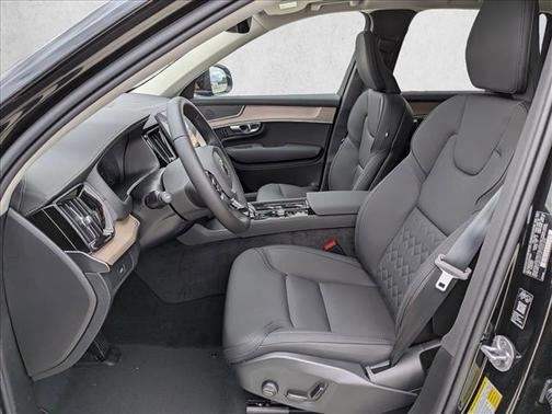 Onyx Black Metallic 2026 Volvo XC90 Core, B5 AWD Gas (mild hybrid), Gasoline, Bright, 7 Seats
