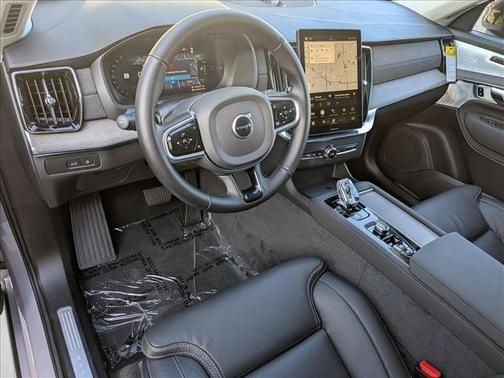 2026 Volvo XC90 Plug-In Hybrid T8 Ultra Dark Theme 7-Seater