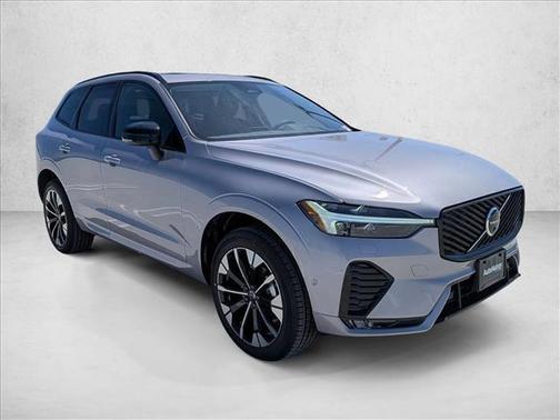 Aurora Silver 2026 Volvo XC60 B5 Plus