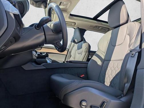 2026 Volvo XC90 B5 Plus 7-Seater