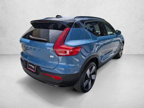Fjord Blue Metallic 2023 Volvo XC40 Recharge Pure Electric Twin Ultimate