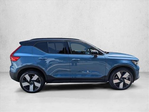 Fjord Blue Metallic 2023 Volvo XC40 Recharge Pure Electric Twin Ultimate
