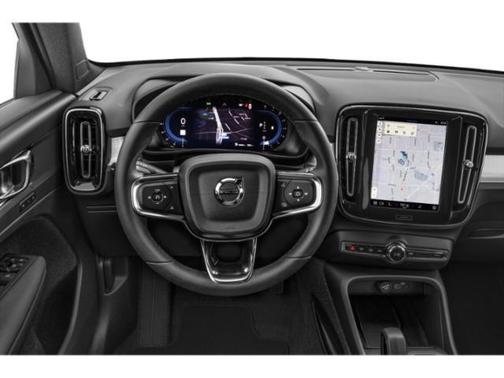 2025 Volvo XC40 B5 Core Bright Theme