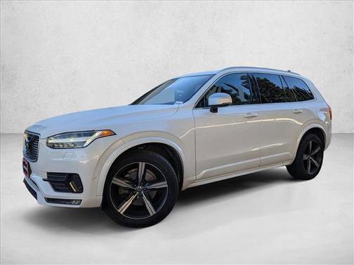 2019 Volvo XC90 T6 R-Design