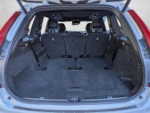 2019 Volvo XC90 T6 R-Design