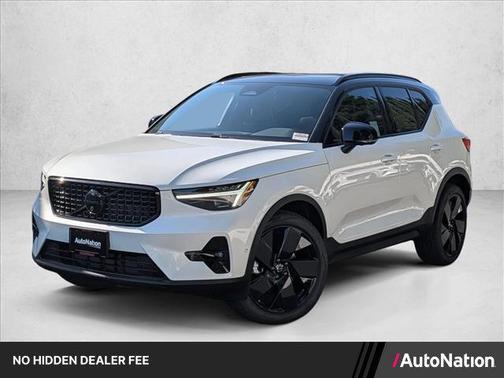 Crystal White 2026 Volvo XC40 Black Edition Ultra, B5 AWD Gas (mild hybrid)