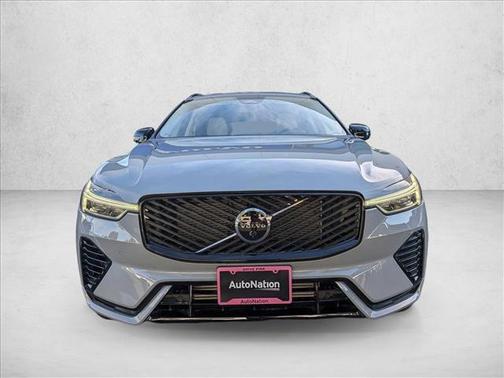 Vapour Grey Metallic 2026 Volvo XC60 Plug-In Hybrid Ultra, T8 AWD Electric/Gasoline, Dark