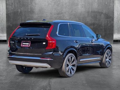 2022 Volvo XC90 Recharge Plug-In Hybrid T8 Inscription 6 Passenger