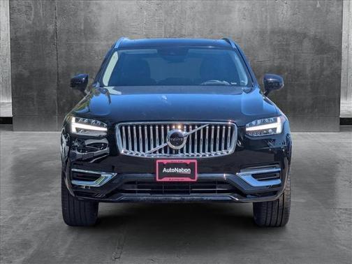 2022 Volvo XC90 Recharge Plug-In Hybrid T8 Inscription 6 Passenger