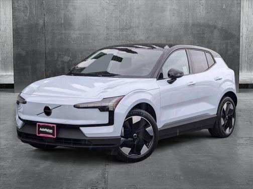2025 Volvo EX30 Twin Motor Plus