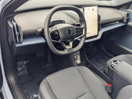 2025 Volvo EX30 Twin Motor Plus