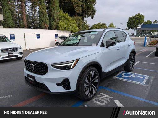 Cloud Blue 2026 Volvo XC40 Plus, B5 AWD Gas (mild hybrid), Dark
