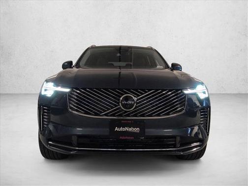 2026 Volvo XC90 Plus, B5 AWD Gas (mild hybrid), Gasoline, Bright, 7 Seats