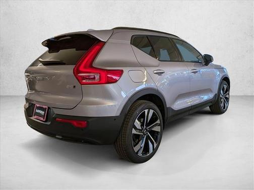 Aurora Silver 2026 Volvo XC40 Ultra, B5 AWD Gas (mild hybrid), Dark