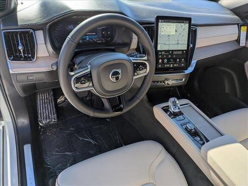 2026 Volvo XC90 B6 Plus 7-Seater