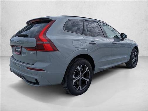 2026 Volvo XC60 B5 Core