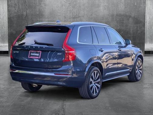 2023 Volvo XC90 B5 Plus