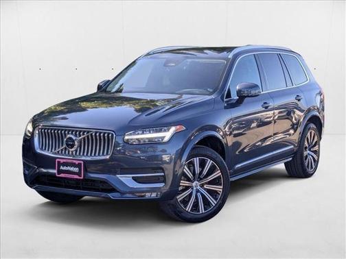 2023 Volvo XC90 B5 Plus