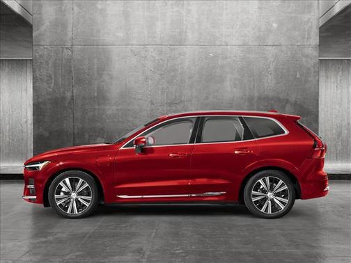 2025 Volvo XC60 Plug-In Hybrid T8 Plus