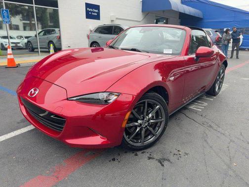 2017 Mazda MX-5 Miata RF Grand Touring