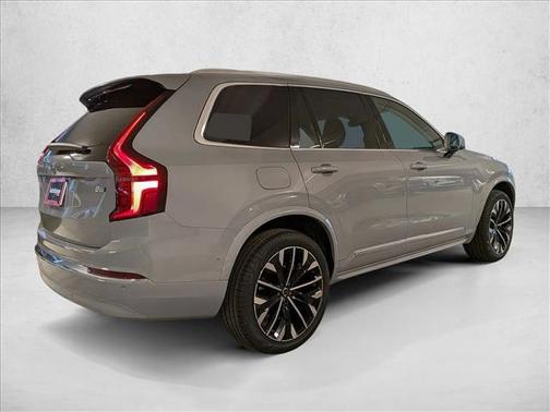 2026 Volvo XC90 B6 Ultra 6-Seater