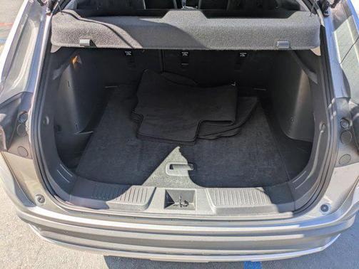 Sterling Gray Metallic 2025 Chevrolet Trax LT