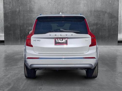 2022 Volvo XC90 Recharge Plug-In Hybrid T8 Inscription 6 Passenger