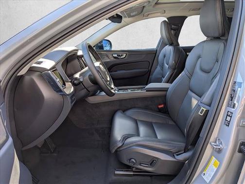 Vapour Grey Metallic 2026 Volvo XC60 Plug-In Hybrid Ultra, T8 AWD Electric/Gasoline, Dark