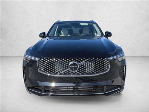 Onyx Black Metallic 2026 Volvo XC90 Plug-In Hybrid Ultra, T8 AWD, Electric/Gasoline, Bright, 7 Seats