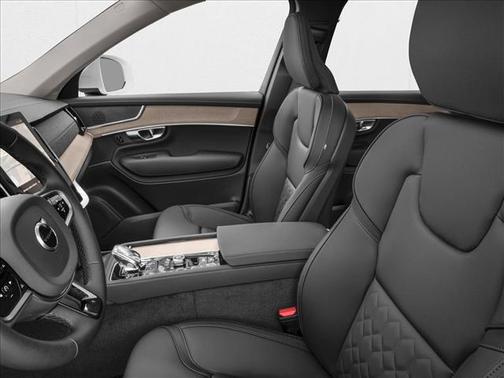 2026 Volvo XC90 B6 Ultra 7-Seater