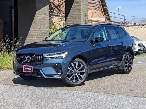 2025 Volvo XC60 B5 Core