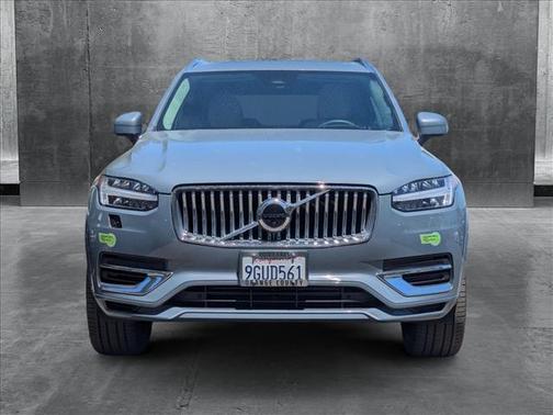 2023 Volvo XC90 Recharge Plug-In Hybrid T8 Ultimate 6-Seater