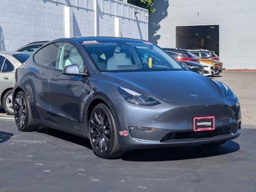 2023 Tesla Model Y Performance Dual Motor All-Wheel Drive