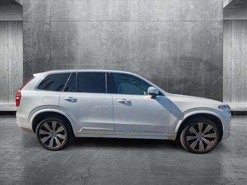 2023 Volvo XC90 Recharge Plug-In Hybrid T8 Ultimate 6-Seater