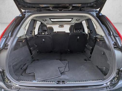 2026 Volvo XC90 Plus, B6 AWD Gas (mild hybrid), Gasoline, Bright, 7 Seats