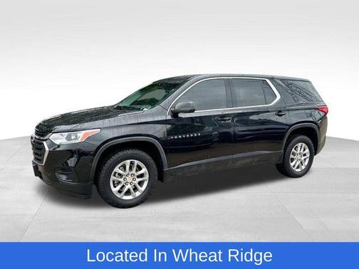 Mosaic Black Metallic 2021 Chevrolet Traverse LS