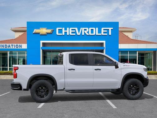 Summit White 2026 Chevrolet Silverado 1500 ZR2