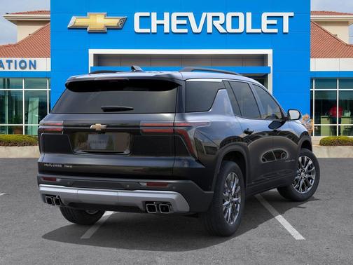 Mosaic Black Metallic 2026 Chevrolet Traverse LT